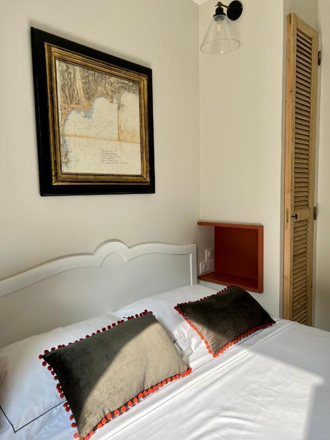 Bed and Breakfast Les Petits Volets 2 Antibes Exterior foto